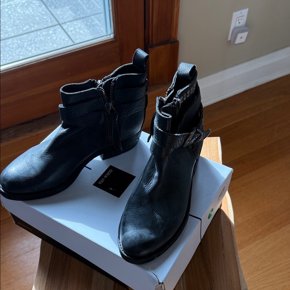 Dolce Vita Black Leather Ankle Boots